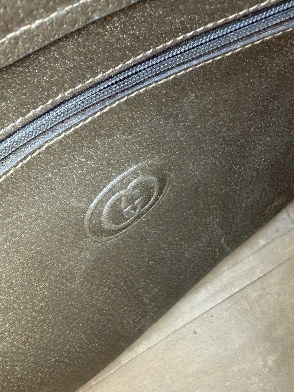 Gucci Brown GG Supreme Canvas Tote - Picture 4 of 15